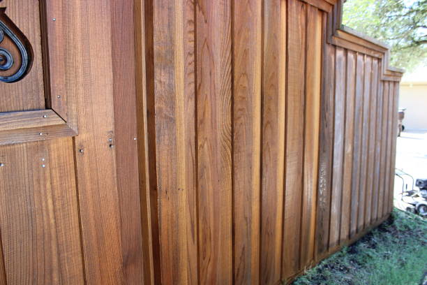 Stained privacy fence post detail in Lubbock TX